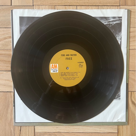 Free “Fire and Water” LP w/ original inner sleeve. A&M Records. 1970. - Picture 5 of 6